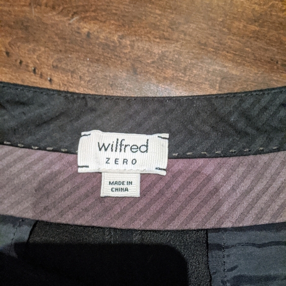 Wilfred Pleated HR shorts - Picture 7 of 9